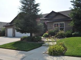 2511 Warm Spring Ln, Redding, CA 96003