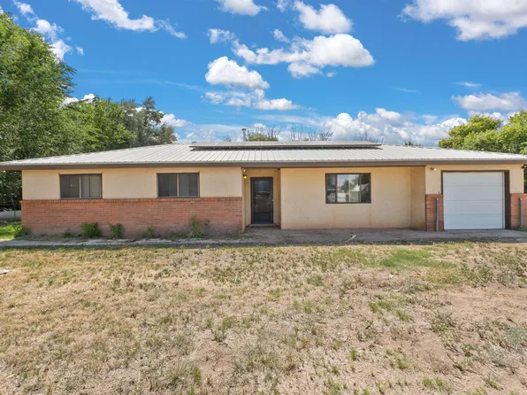 20 Cactus Dr, Los Lunas, NM 87031