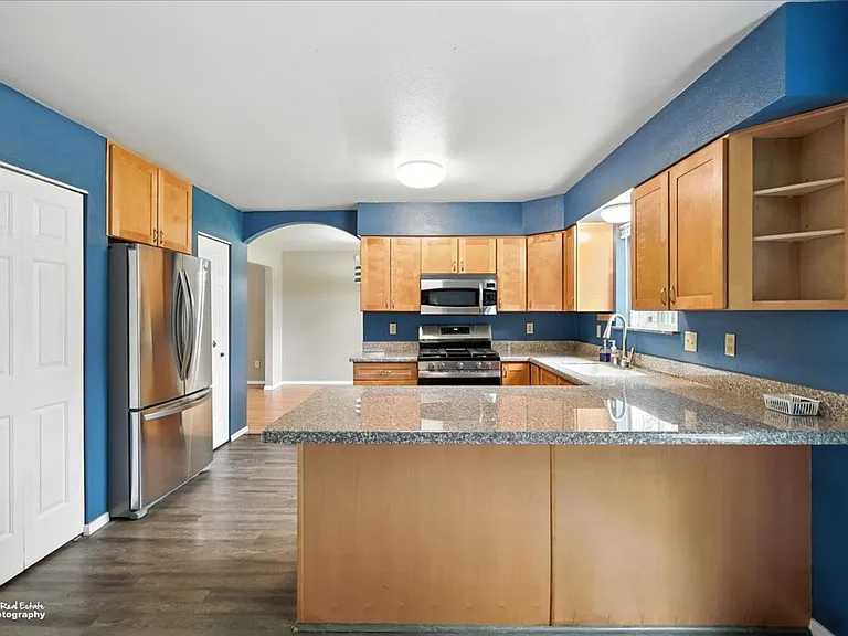 11480 E Crimsonview Dr — Photo 17
