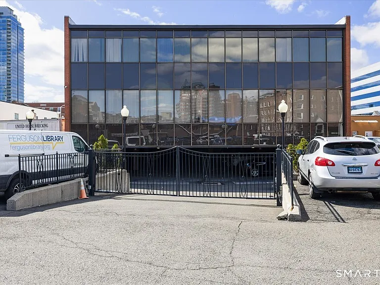 485 Summer St #310 — Photo 10