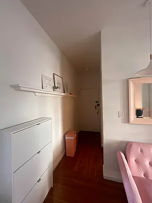 Rented by HOLTON REAL ESTATE INC. | media 22