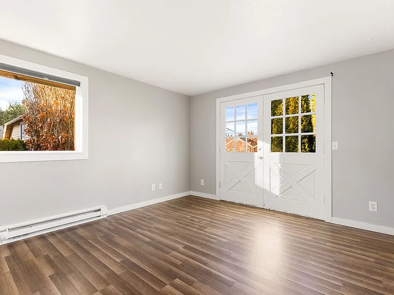 8635 NE 124th St — Photo 12