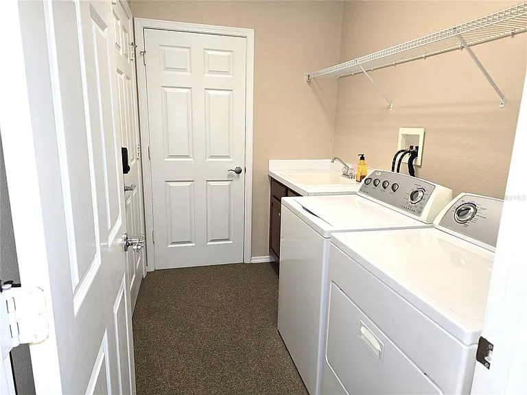 5646 Sunset Falls Dr — Photo 14