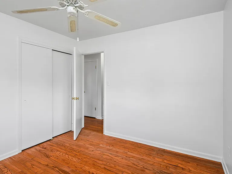 2107 Brookview Dr — Photo 19