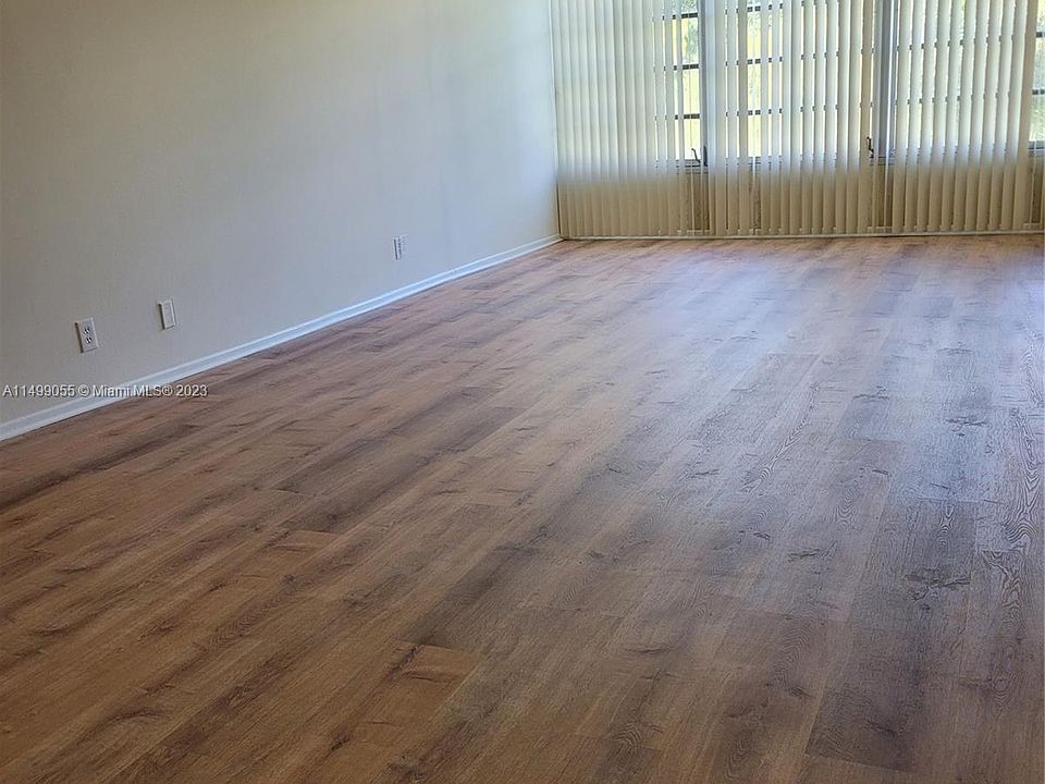 1st image of 9450 Live Oak Pl APT 303