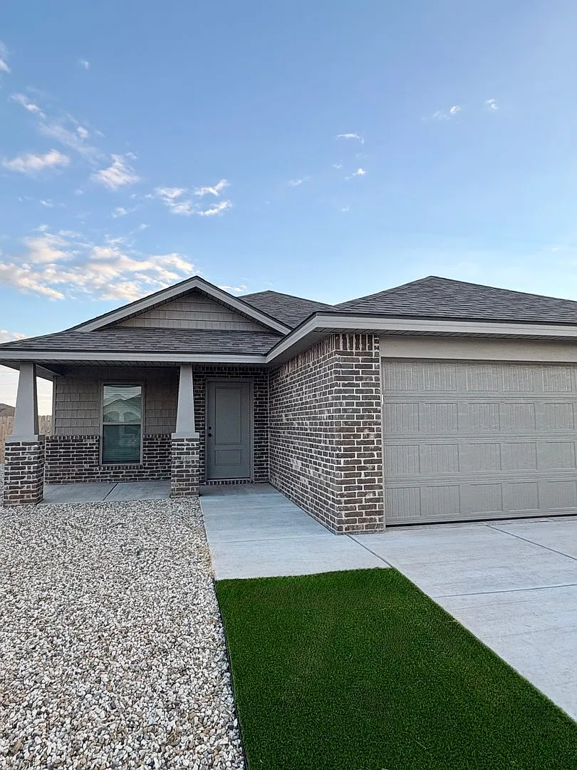 $999 First Month's Rent Special! — Photo 1