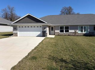 911 S 17th St UNIT 2, Clarinda, IA 51632