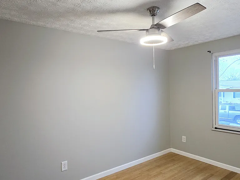 759 Breathitt Ave — Photo 12