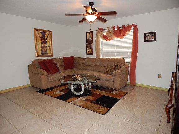 4th image of 721 SW 15th Ave