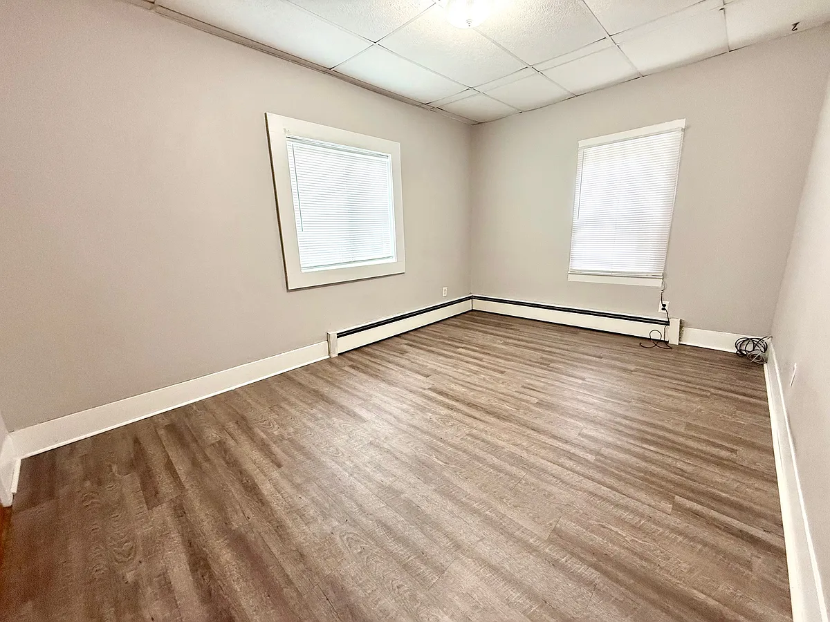 Building Photo - 513 Harvey Dunn St #2