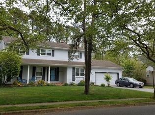 27 Yorkshire Dr, Toms River, NJ 08753