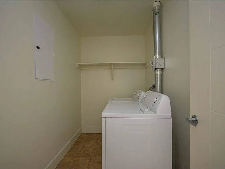245 Innovation Dr — Photo 19