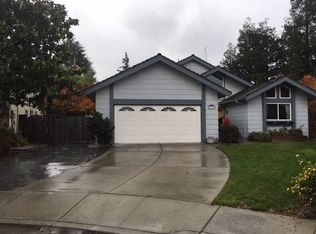 10141 Parlett Pl, Cupertino, CA 95014