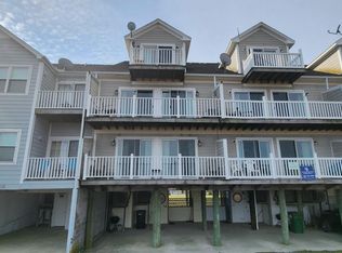 6143 Marsh Island Dr, Chincoteague Island, VA 23336