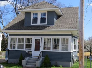 97 Alstead St, Quincy, MA 02171