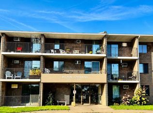 2565 Lauzon Rd #101, Windsor, ON N8T 2Z5