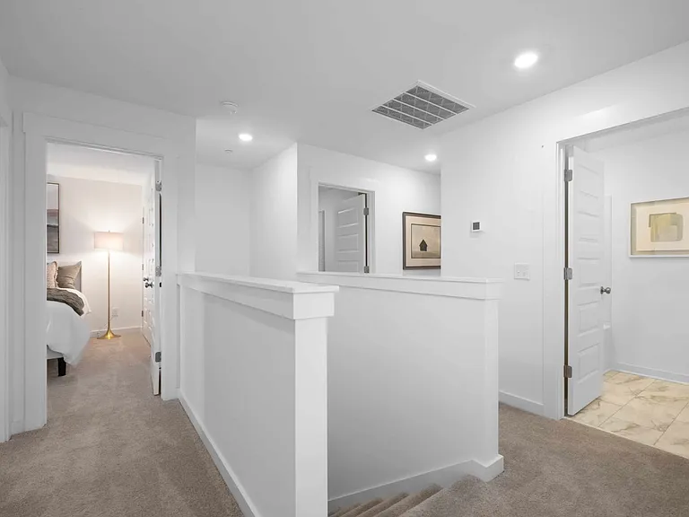 Vinewood Townhomes — Photo 37