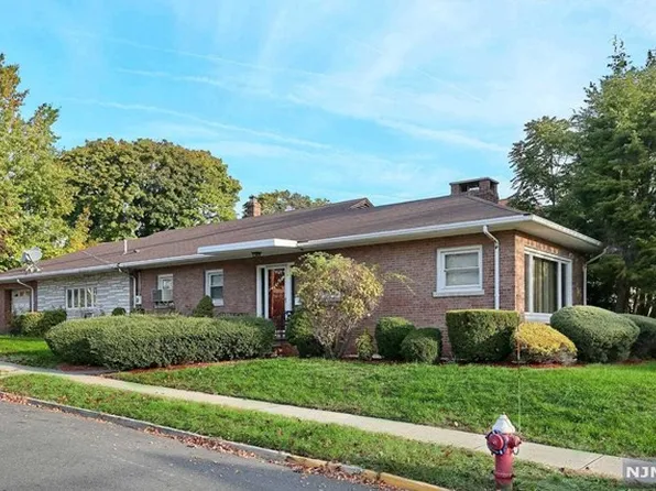 399 Terrace Ave, Hasbrouck Heights, NJ 07604
