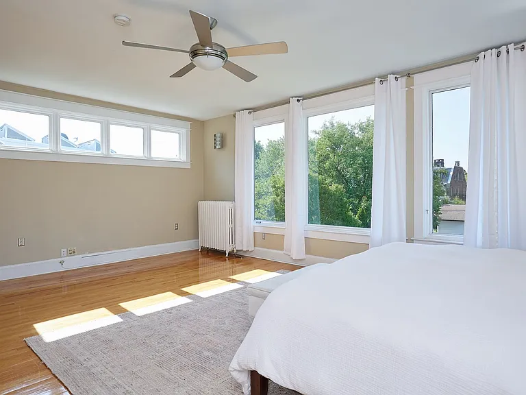1424 Longfellow St NW — Photo 19
