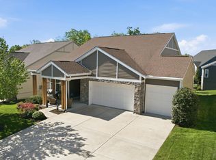 102 Peregrine Ct, Lake Frederick, VA 22630