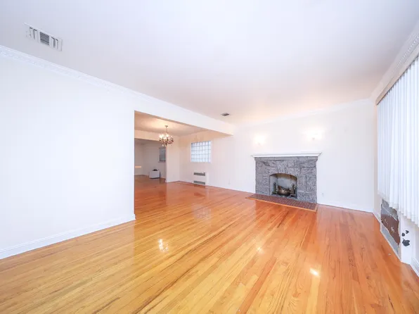 75-59 195th Street image 14 of 16