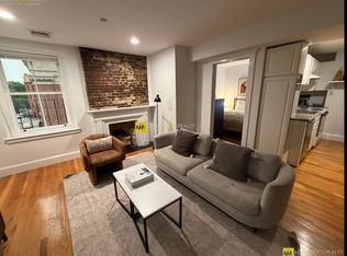 12 Derne St UNIT 2, Boston, MA 02114