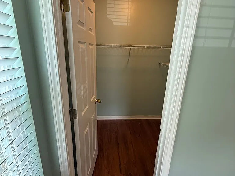 9201 Walden Park Dr — Photo 29