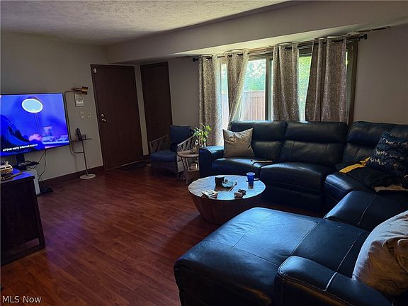 2nd image of 3249 Mayfield Rd APT 13