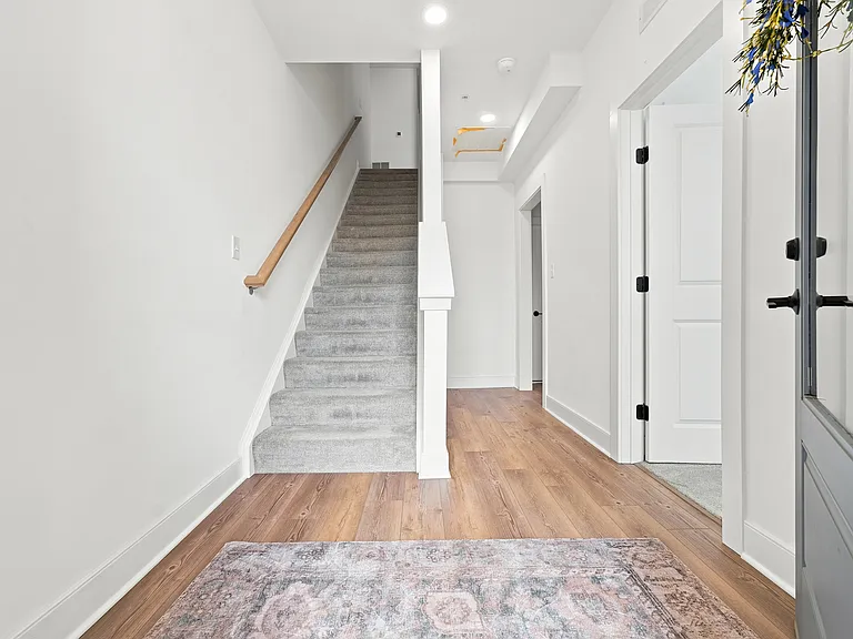 344 Highbridge Ln — Photo 15