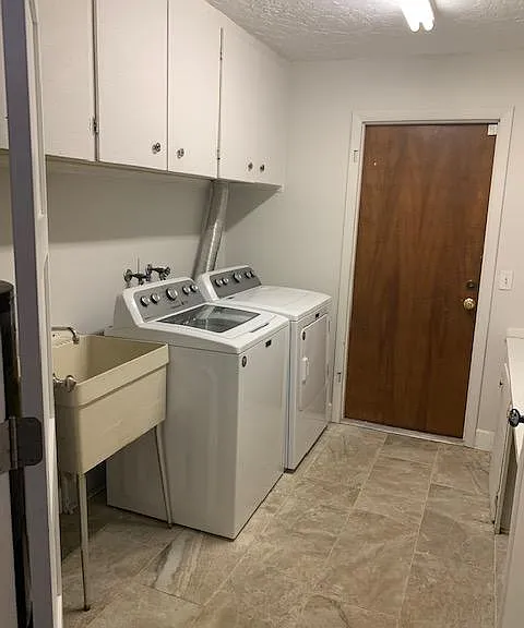 619 Desoto Ln — Photo 8