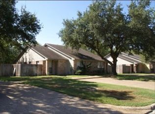 702 Cross Timbers Dr, College Station, TX 77840