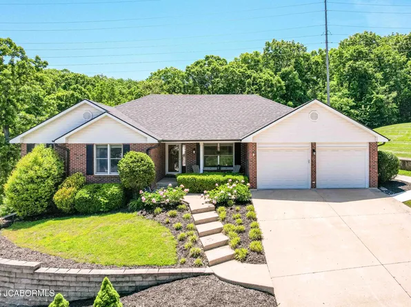3915 Carmel Dr, Jefferson City, MO 65109