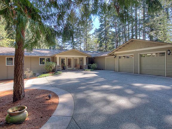 3rd image of 4245 137th Ave NE