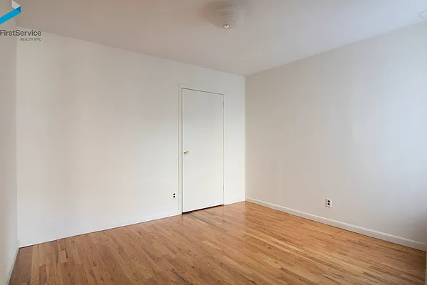 Rented by FirstService Realty (legacy) | media 14