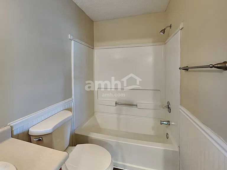 5448 Longworth Dr — Photo 15