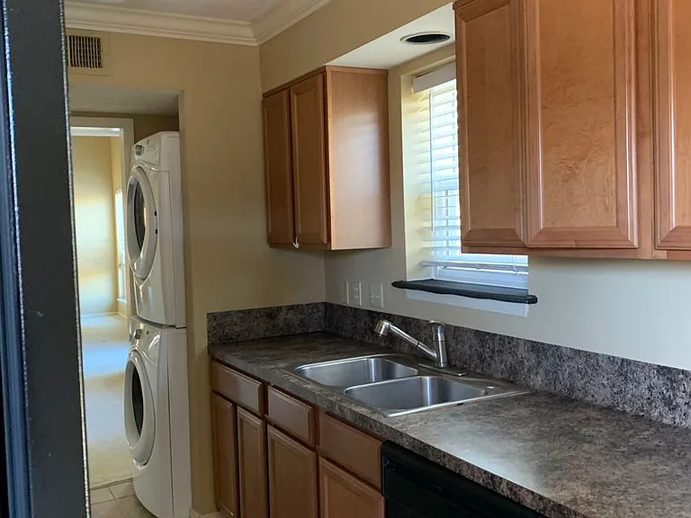 8155 Jefferson Hwy #709 — Photo 3