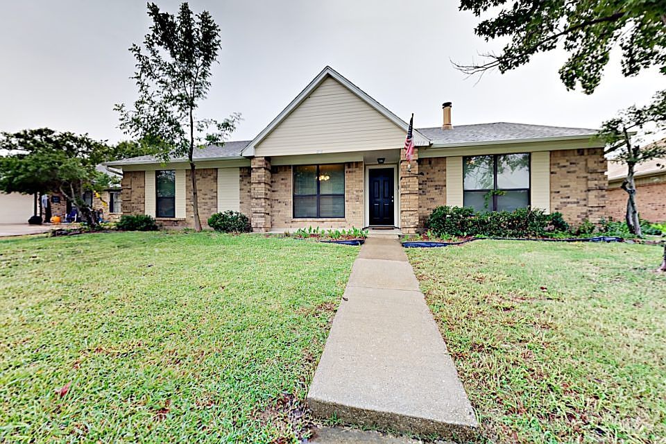 1st image of 2713 Independence Dr