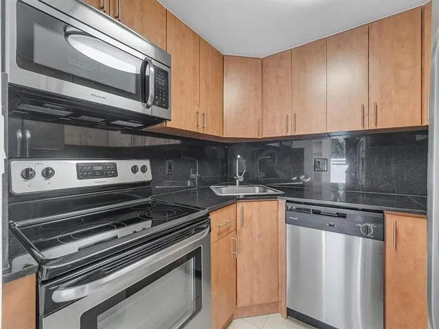 2100 Brickell Ave #305 — Photo 11