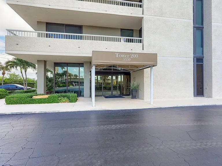 5550 N Ocean Dr #8A — Photo 49