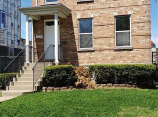 1225 S Tucker Blvd, Saint louis, MO 63104