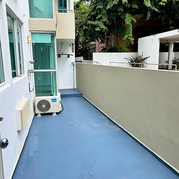 1554 Lopez Landron #1 — Photo 7