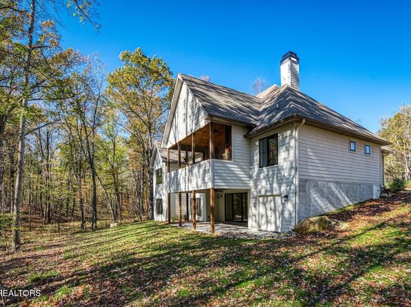 103 Chestnut Ridge Ln, Fairfield Glade, TN 38558