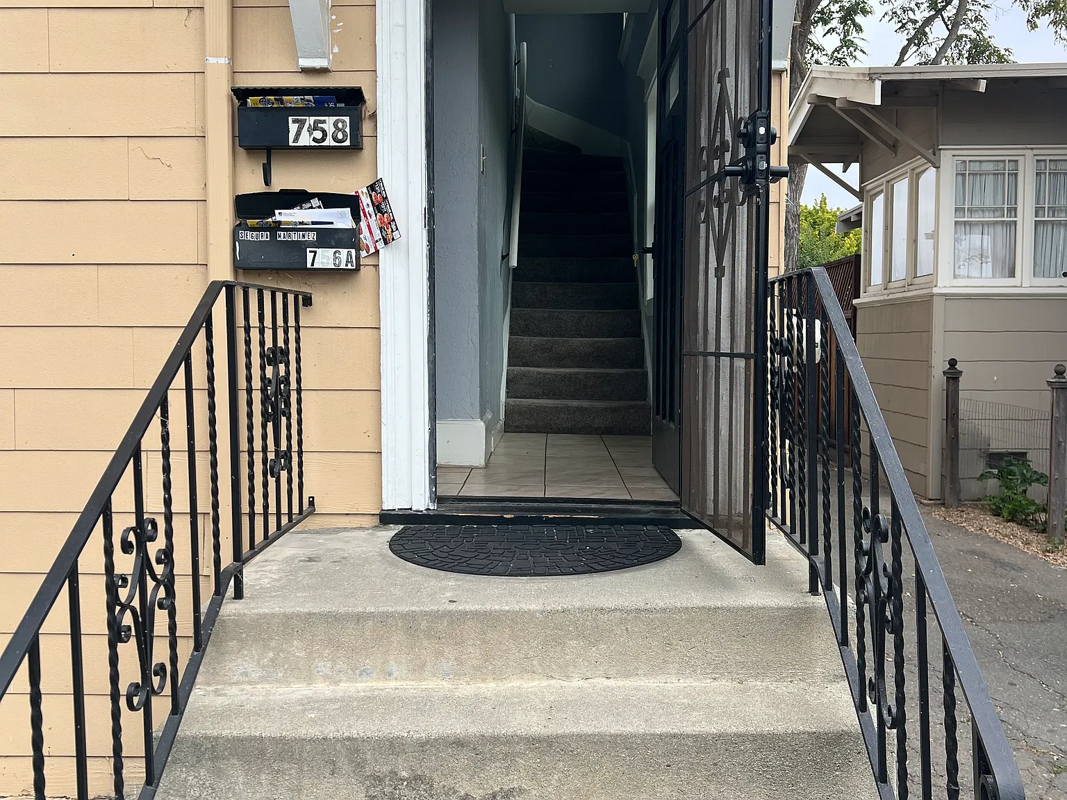 1 bed, 775 sqft, $2,200 — Photo 2