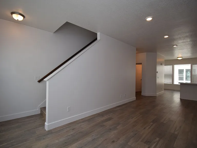 4727 S Hillhouse Cv #102 — Photo 14