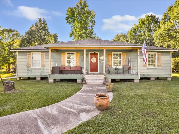 97 County Road 2268, Cleveland, TX 77327