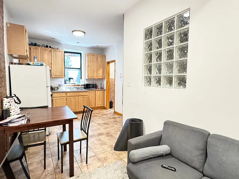 55 E 2nd St #5 — Photo 4