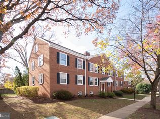 4728 29th St S APT B1, Arlington, VA 22206