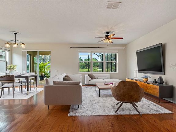 3rd image of 167 Magellan Ct