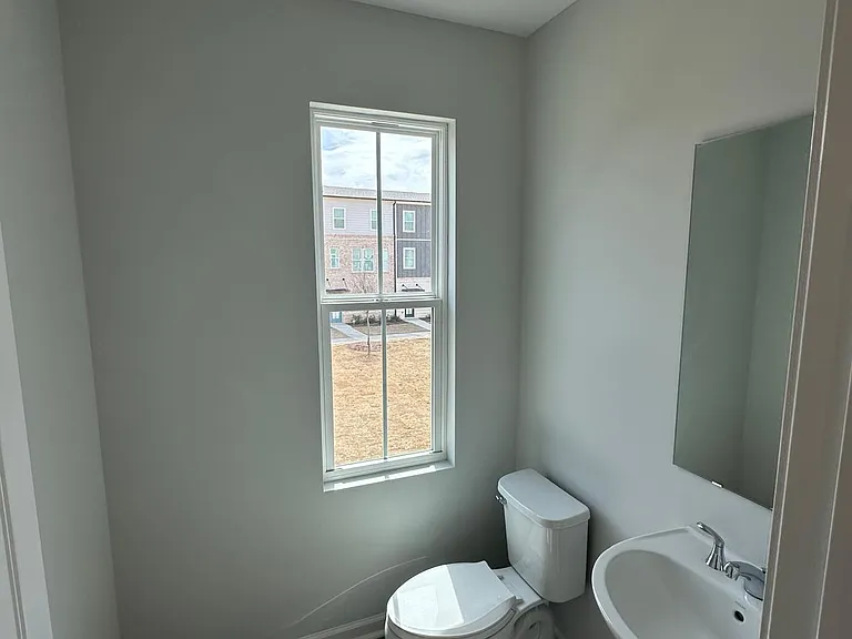 756 Payton Ln #756 — Photo 2