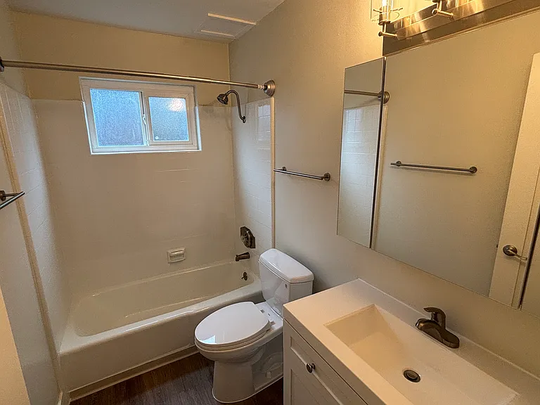 1172 Brace Ave #5 — Photo 13